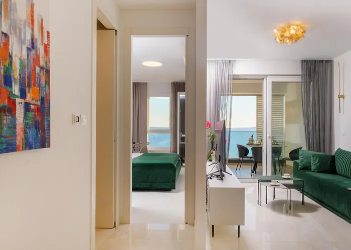 Eden & Blue Horizon Split