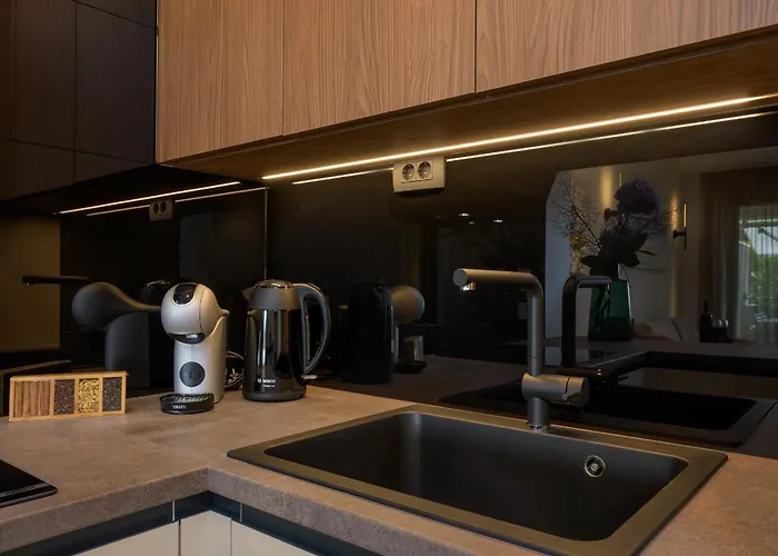 Apartment Eden & Blue Horizon Split